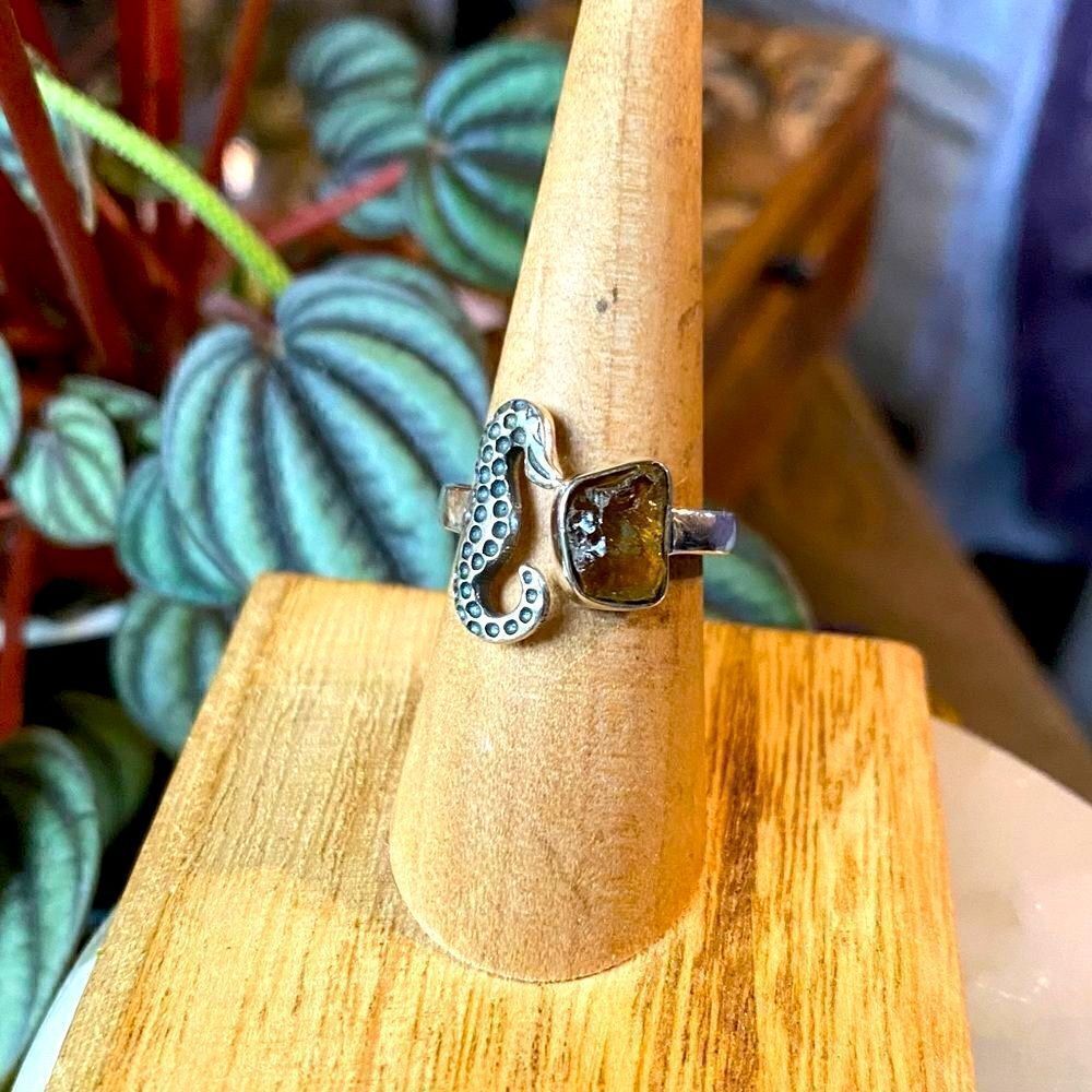 Seahorse & Citrine Rough Sterling Silver Ring Size 7